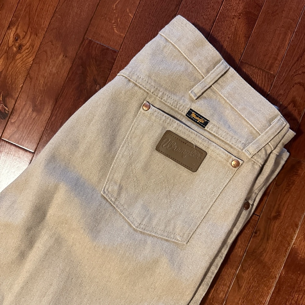 Men’s Khaki Jean Wranglers 36x36